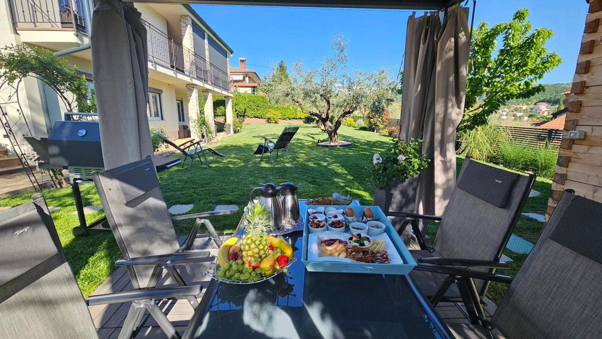 Istrian Lux Residence Koper Bagian luar foto